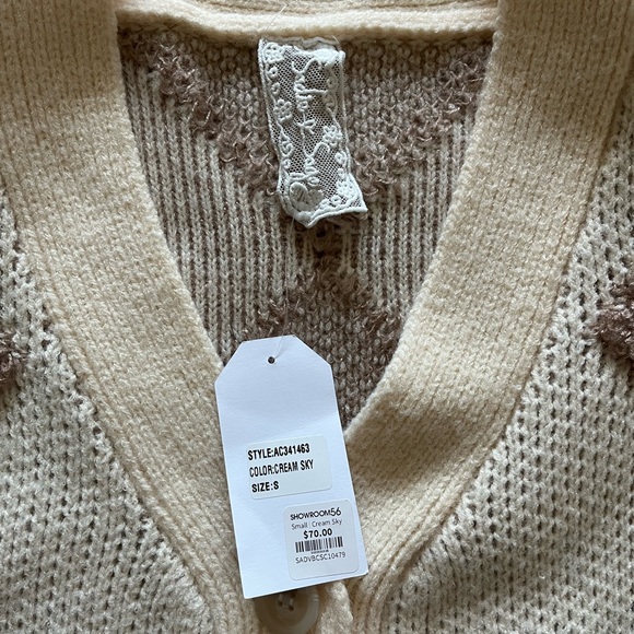 Sadie & Sage Argyle Cardigan - Picture 3 of 5